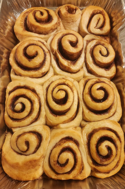 Soft Gooey Cinnamon Rolls